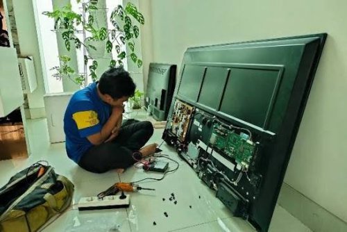 Service TV Android